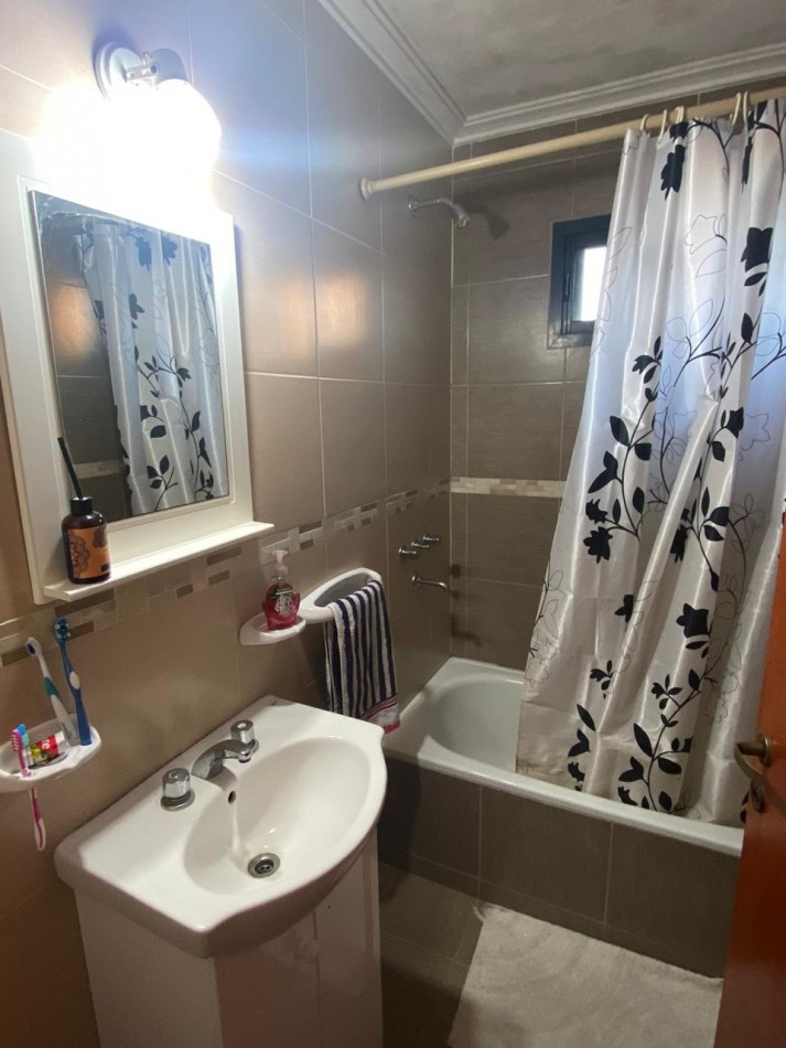 VENTA DE DEPARTAMENTO DE 2 DORMITORIOS EN ZONA CENTRO DE LA CIUDAD DE SANTA FE.