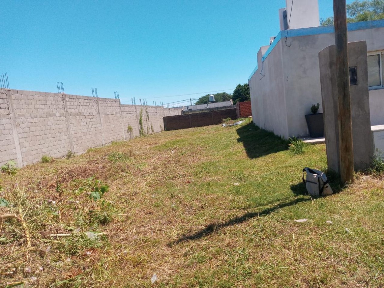 TERRENO A LA VENTA A METROS DE AVENIDA CHURRUARIN .