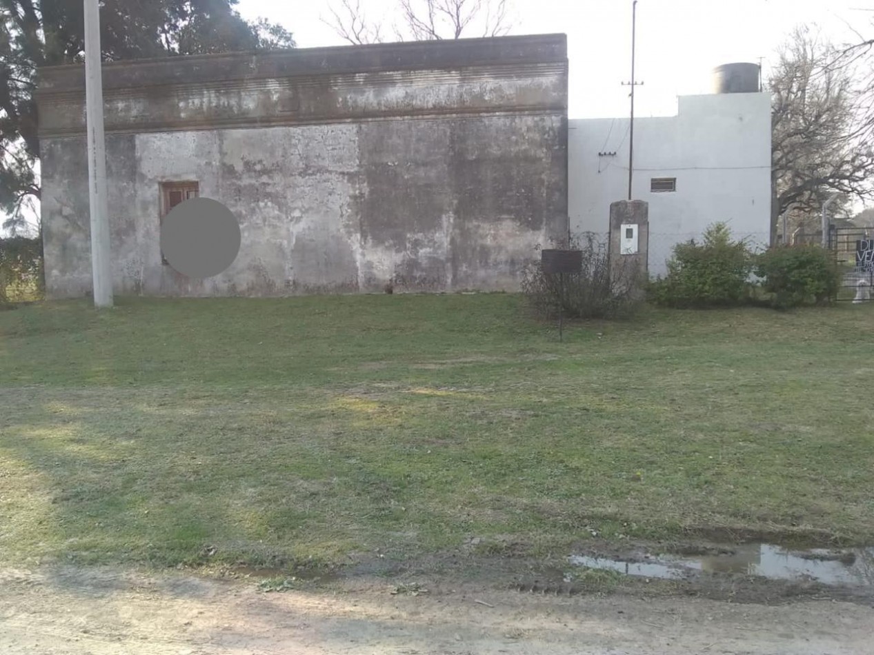 VENTA-ALQUILER DE CASA DE CAMPO ZONA VILLA URQUIZA .