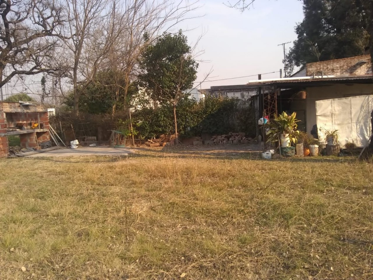VENTA-ALQUILER DE CASA DE CAMPO ZONA VILLA URQUIZA .