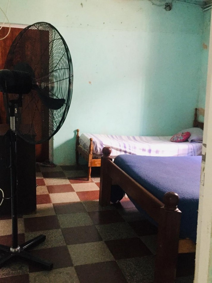 VENTA DE CASA TRES DORMITORIOS .