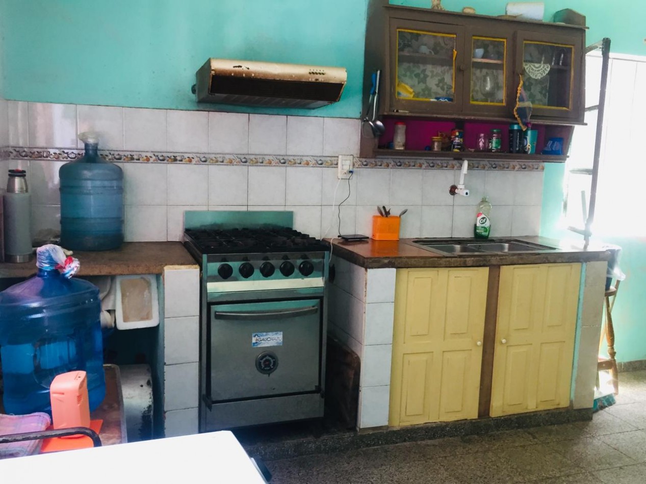 VENTA DE CASA TRES DORMITORIOS .