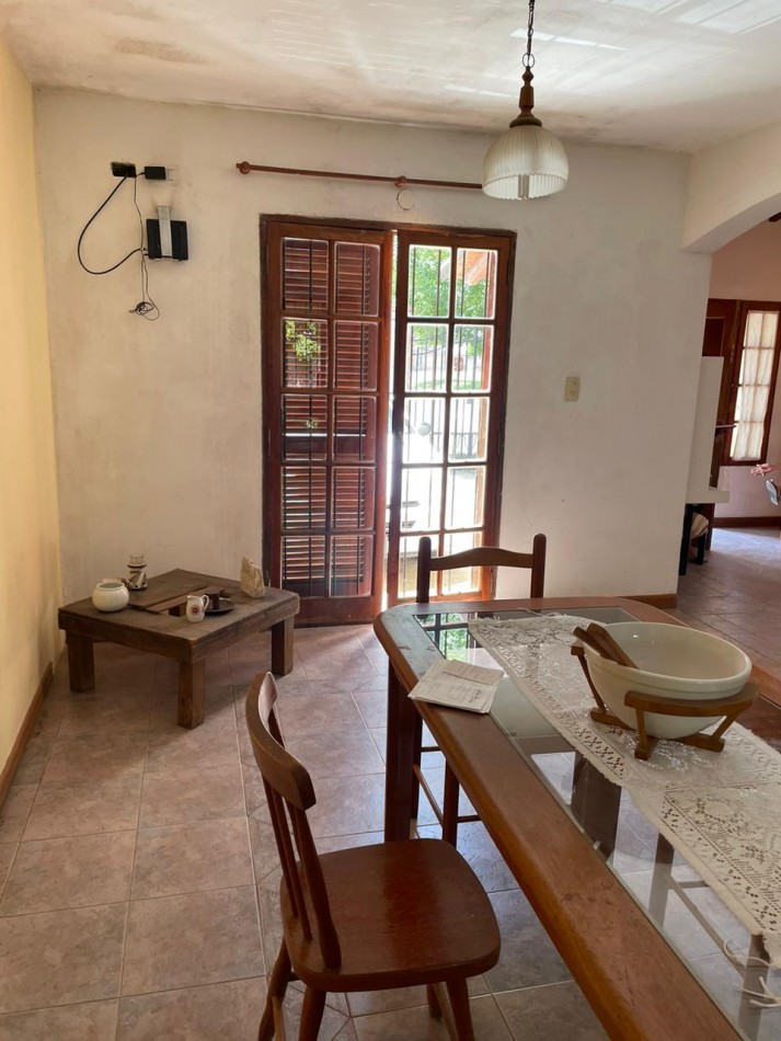 VENTA DE HERMOSA CASA UBICADA EN CALLE INTENDENTE BLANDA A METROS DE PROVINCIAS UNIDAS