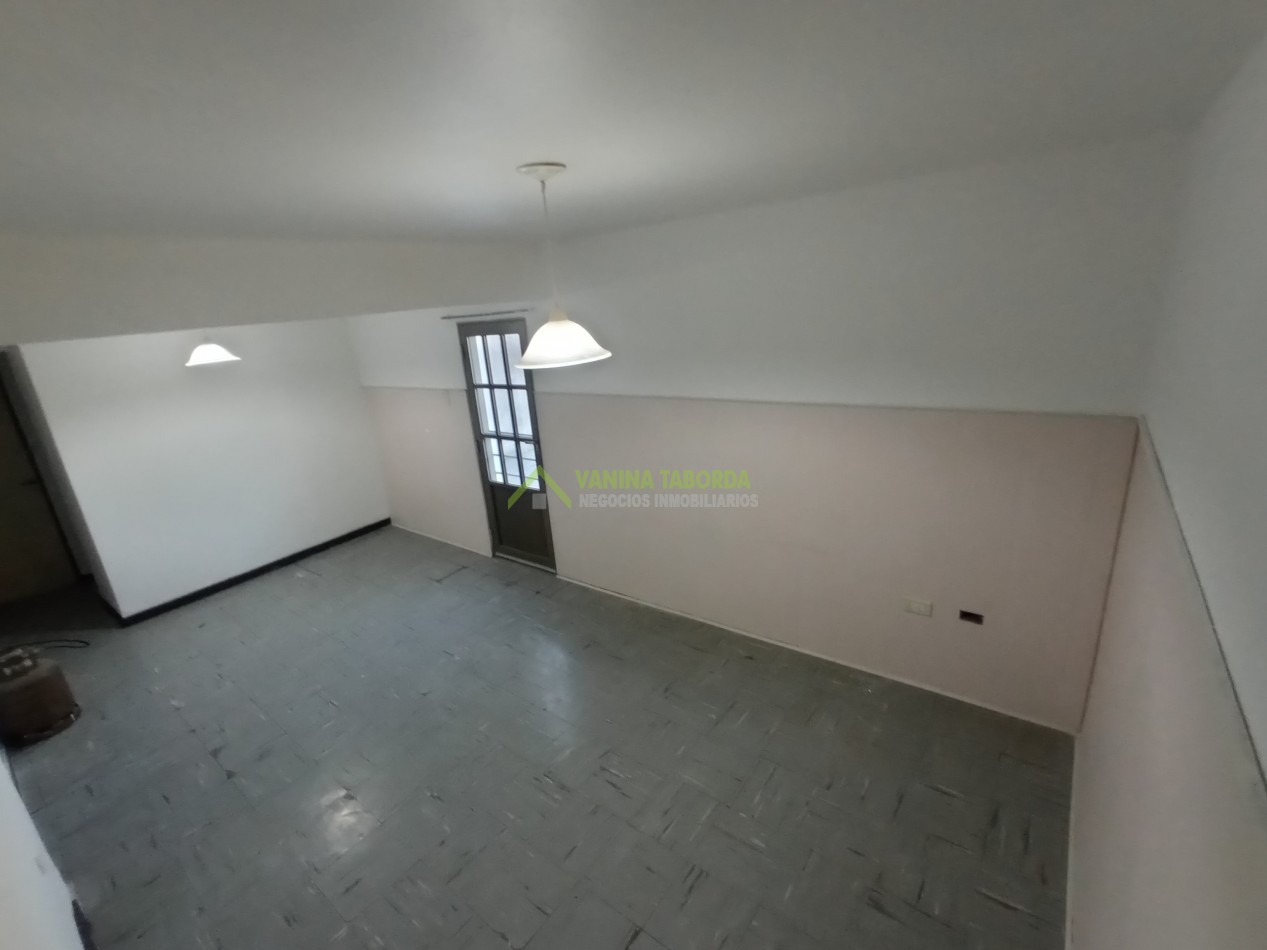 Venta de Departamento en centro ciudad de Crespo