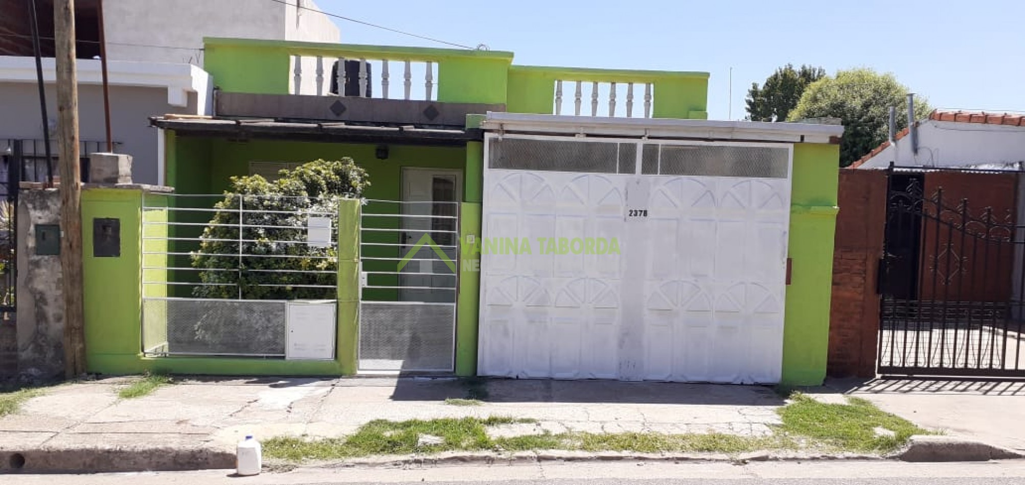 VENTA DE CASA 2 DORMITORIOS APTA A CREDITO.