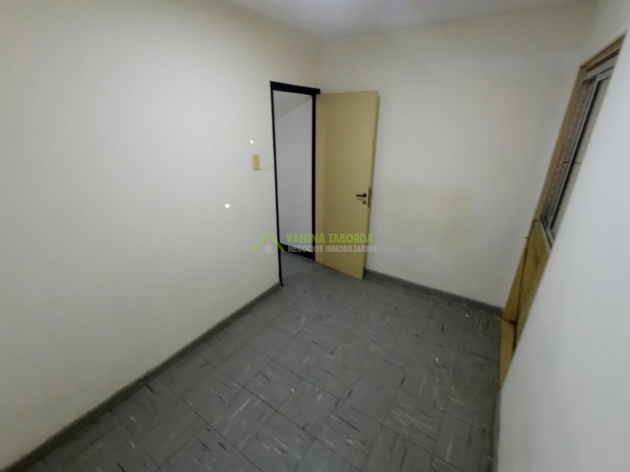 Venta de Departamento en centro ciudad de Crespo