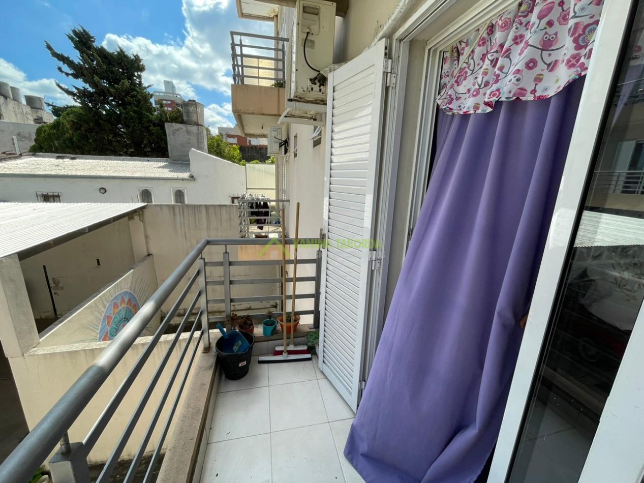VENTA Departamento  1 dormitorio calle Colon