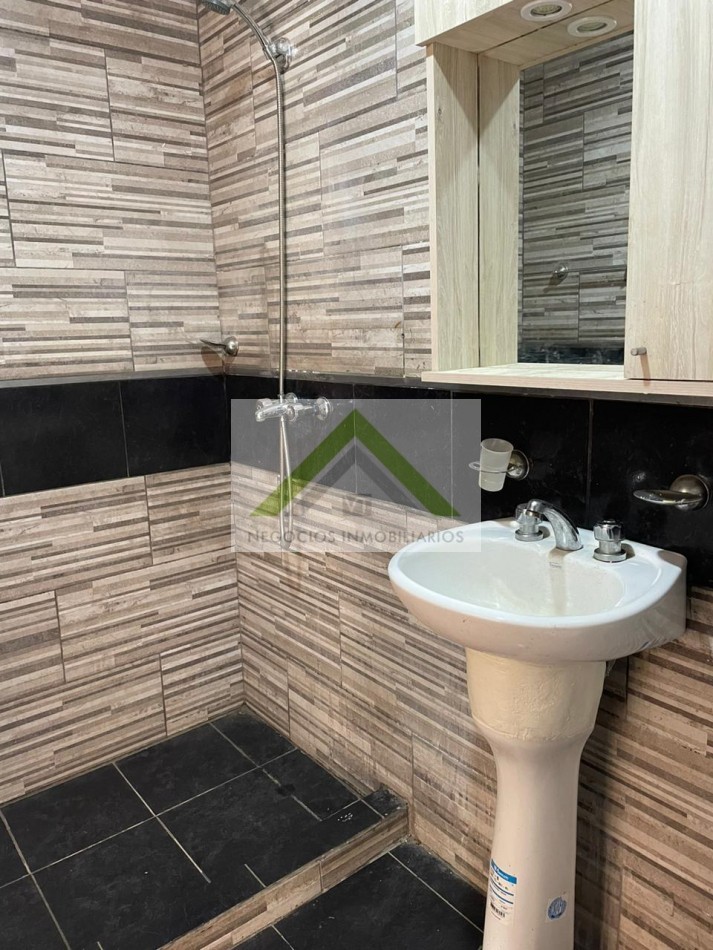 CASA A LA VENTA CALLE MITRE - DIAMANTE