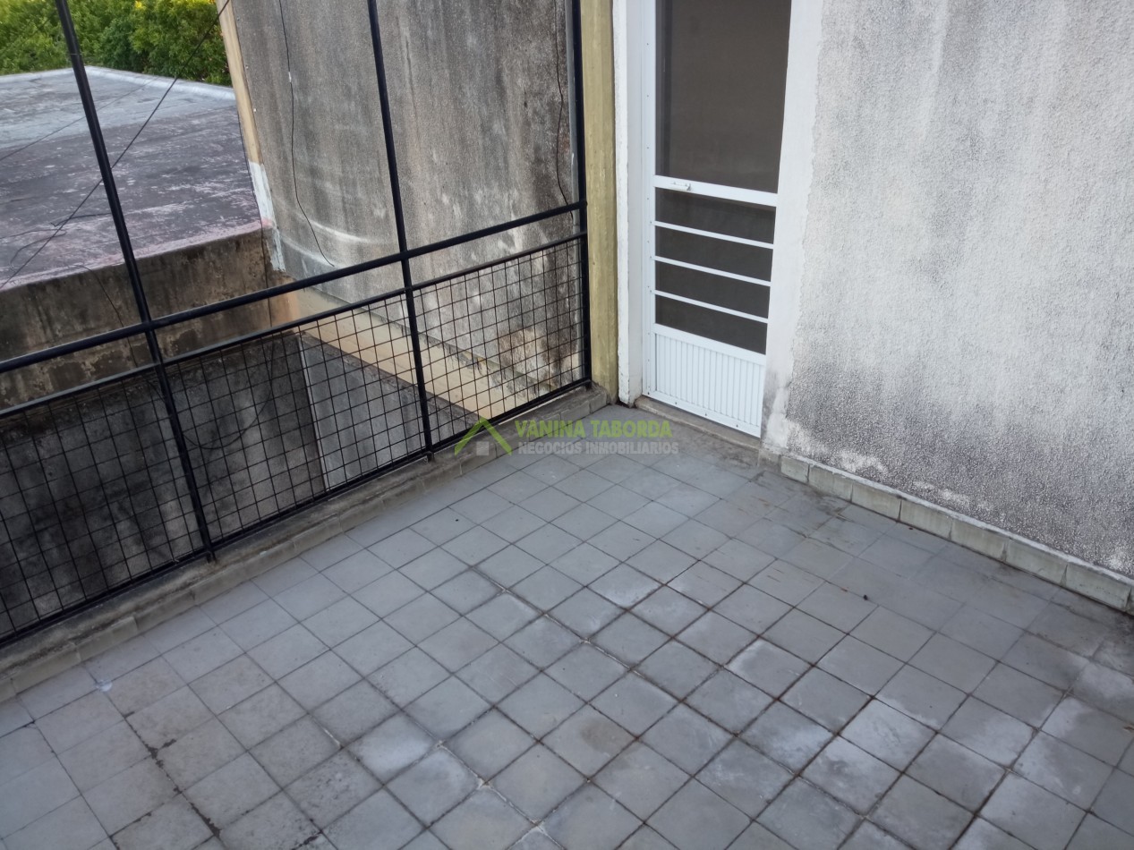 Venta de Departamento en centro ciudad de Crespo