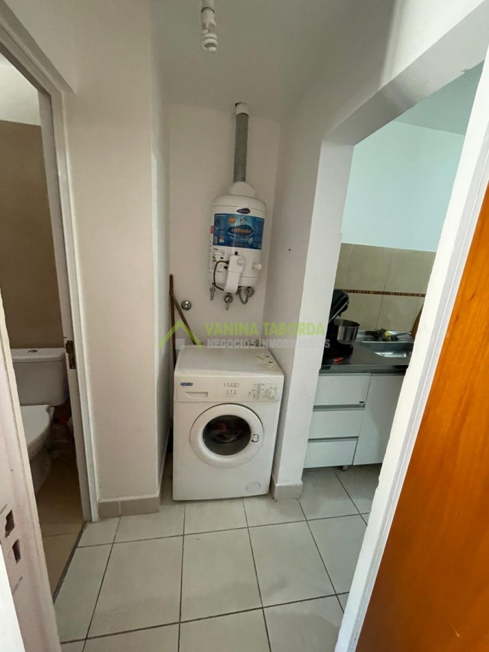 VENTA Departamento  1 dormitorio calle Colon