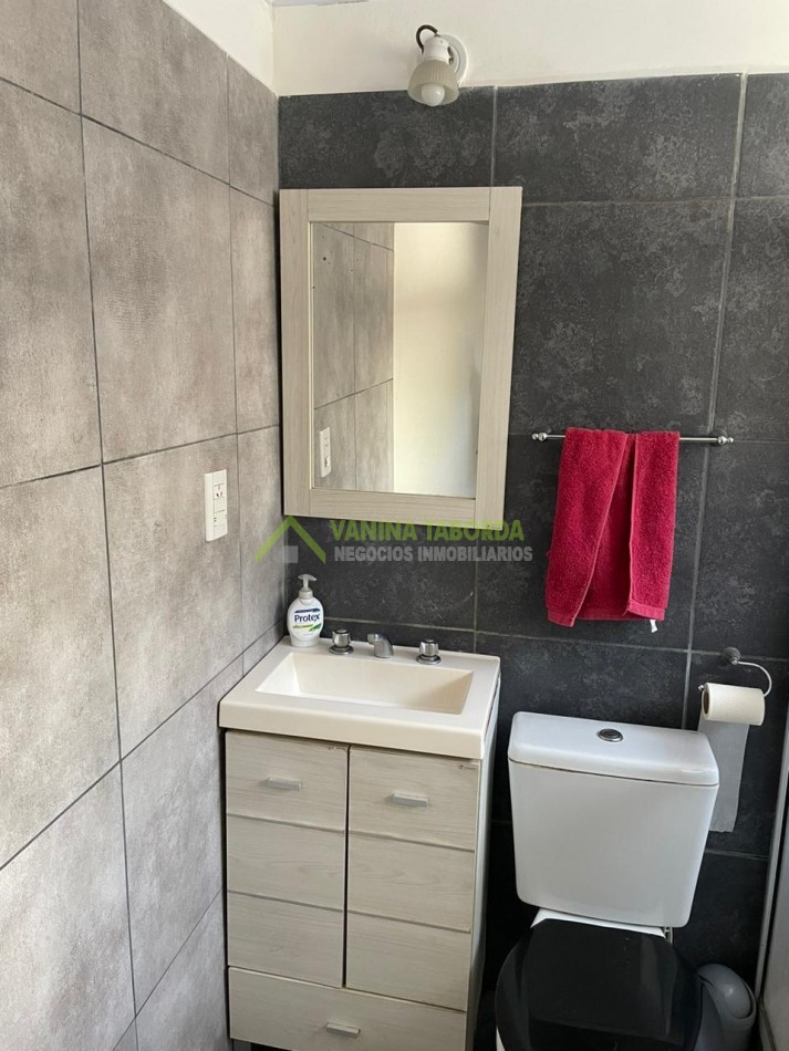 VENTA CASA AMPLIA, APTA CREDITO EN DIAMANTE