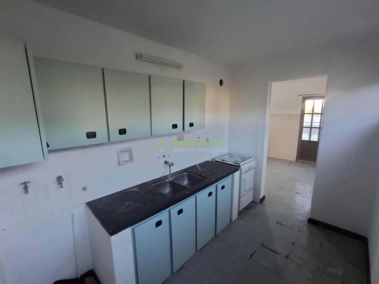 Venta de Departamento en centro ciudad de Crespo