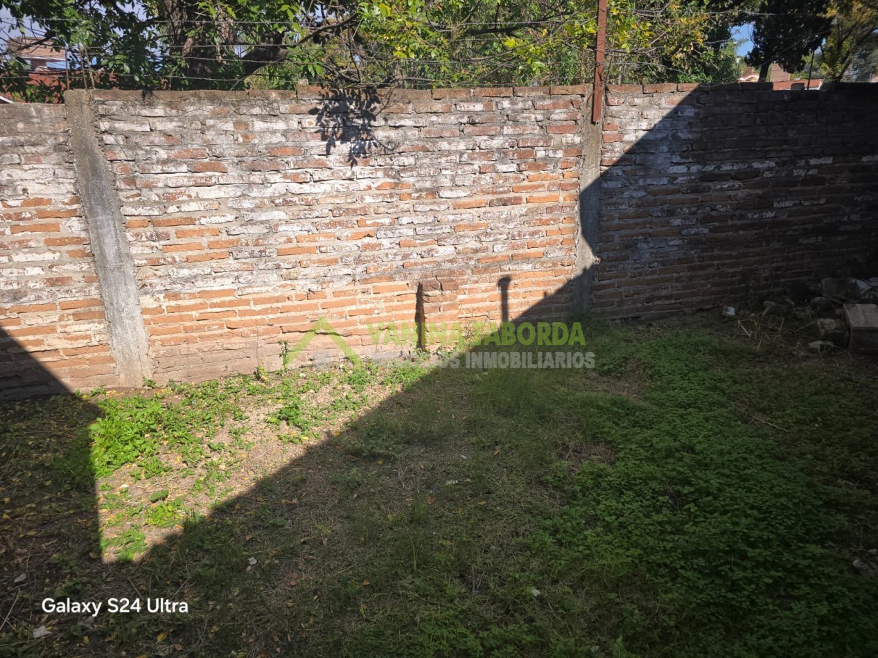 OPORTUNIDAD DE INVERSION: DOS CASAS EN UN SOLO TERENO.