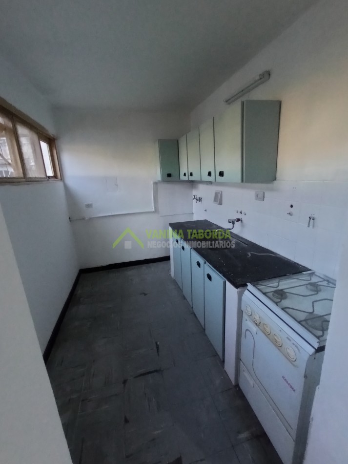 Venta de Departamento en centro ciudad de Crespo