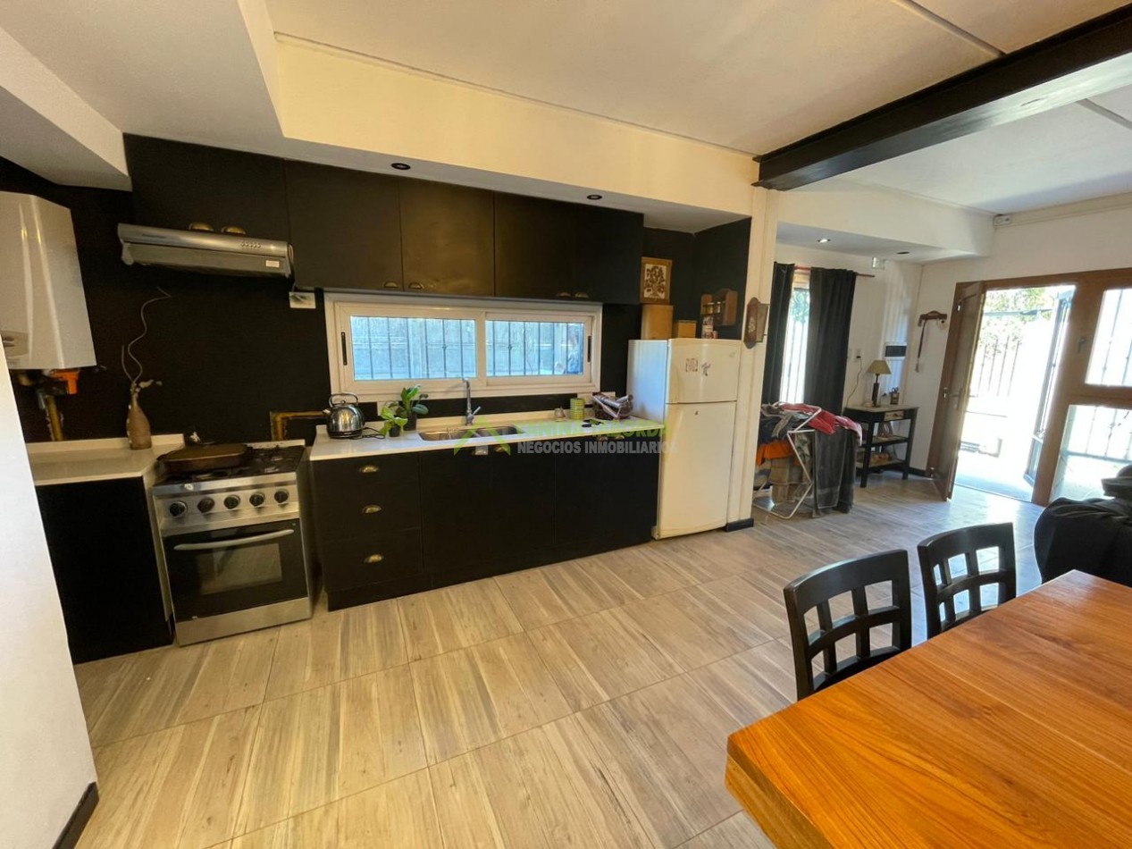 HERMOSA CASA DE 3 DORMITORIOS EN VENTA