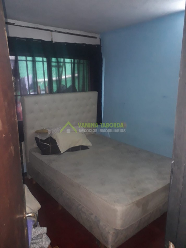 VENTA DE DUPLEX DOS DORMITORIOS .