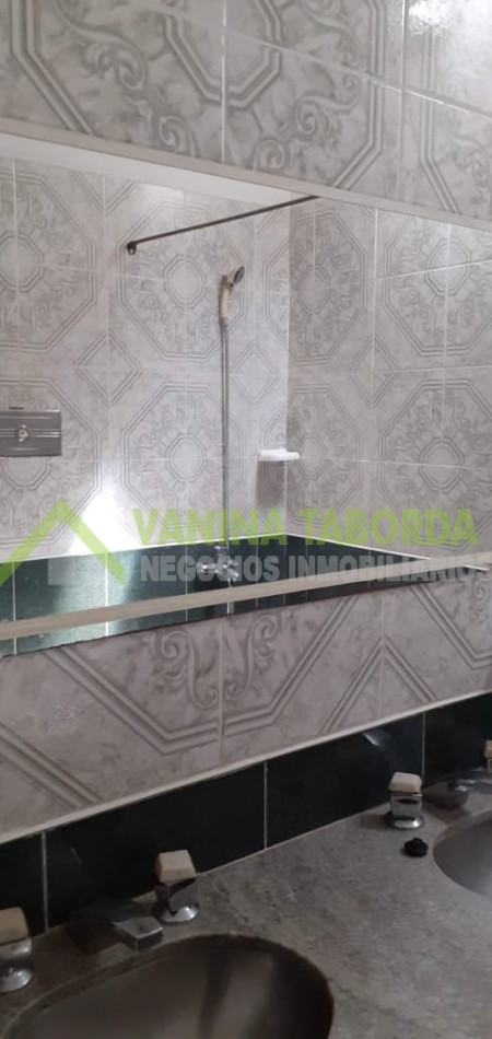 VENTA DE CASA 2 DORMITORIOS APTA A CREDITO.