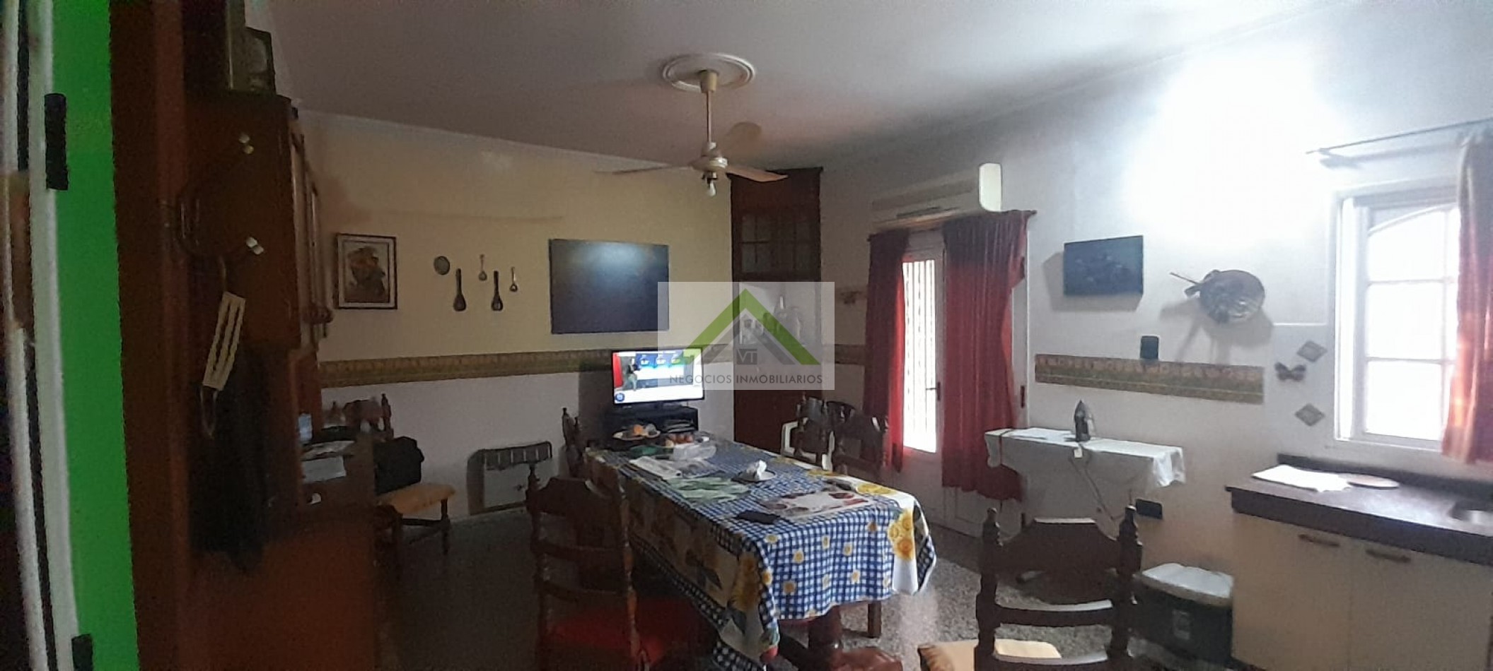 VENTA DE CASA DE DOS PLANTAS EN ZONA SAENZ PEÑA