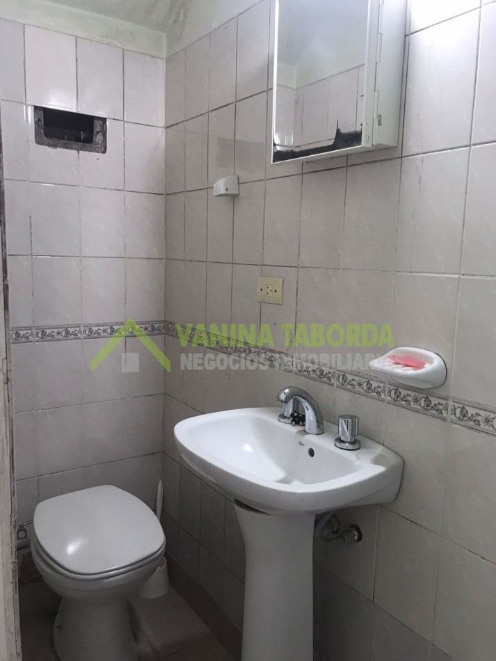 CASA EN VENTA ZONA PARACAO.