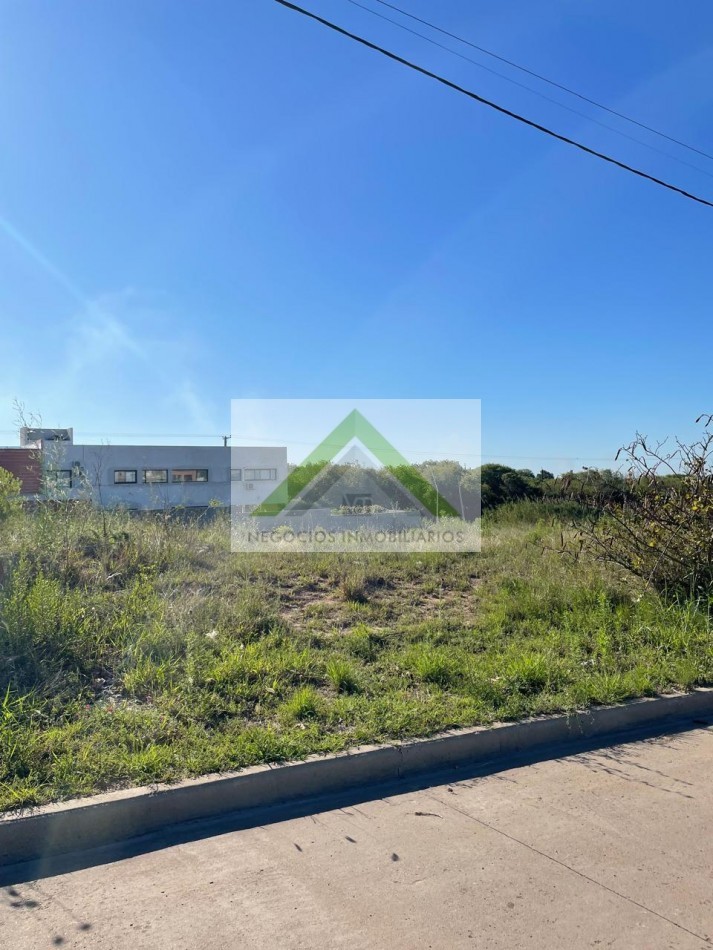 VENTA de TERRENOS ZONA PARACAO, PROMOCION ENTREGA Y CUOTAS .-